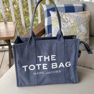 Marc Jacobs The Large Canvas Tote Bag in Blue Shadow